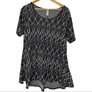 LuLaRoe Swing Style Tunic Size L